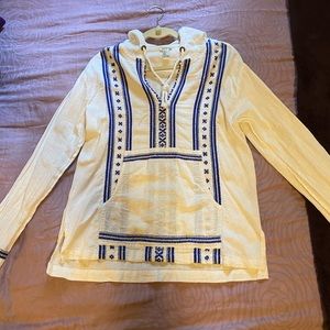 Light woven sweater pullover!